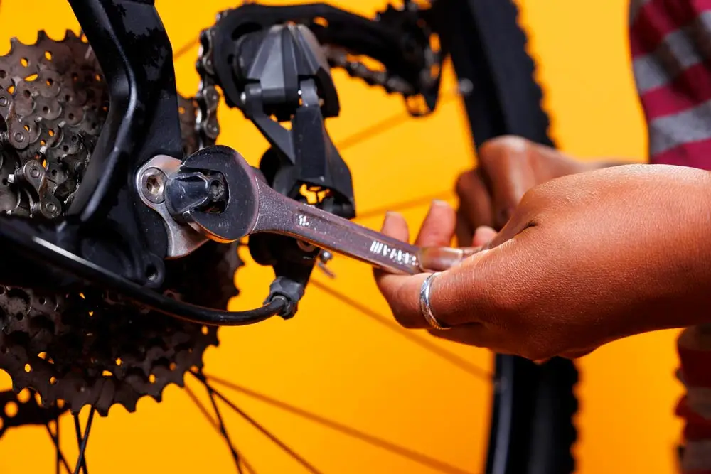 Remplacer une patte de dérailleur