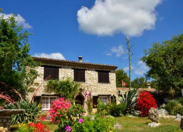 Accueill camping domaine de la bergerie Vence