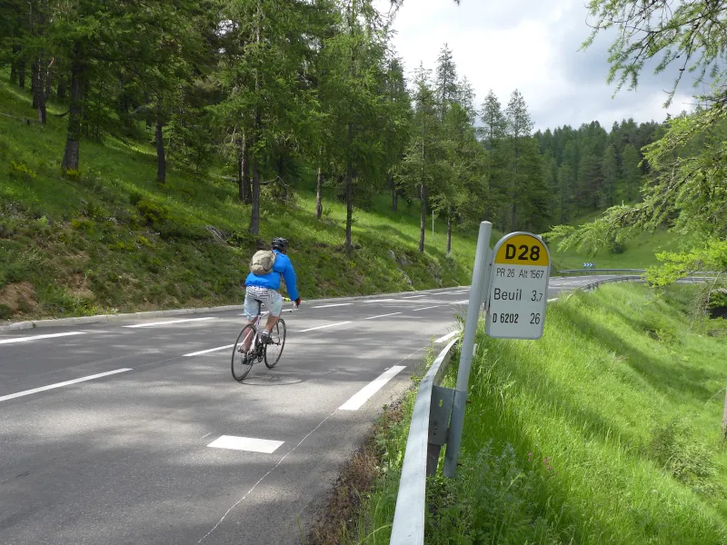 Verlaten van Valberg richting de Col de la Couillole