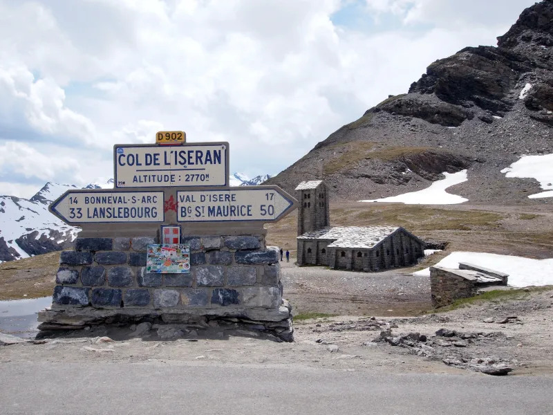 De Col de l'Iseran en de Chapelle Notre-Dame-de-Toute-Prudence