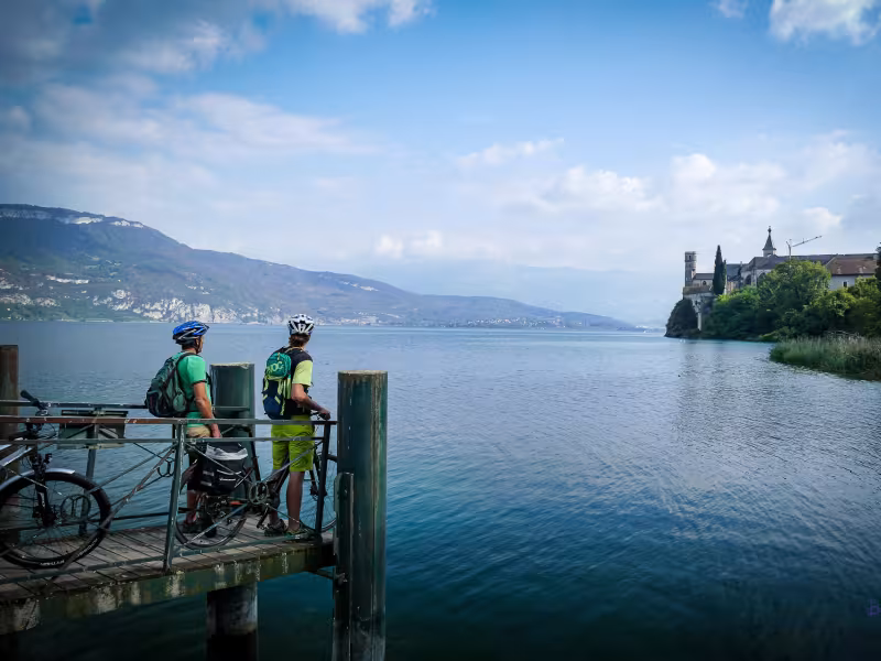 Lac du Bourget en abdij van Hautecombe