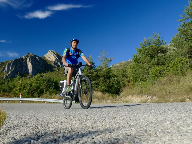 Beklimming van de Col de Saint-Barnabé richting Demandolx