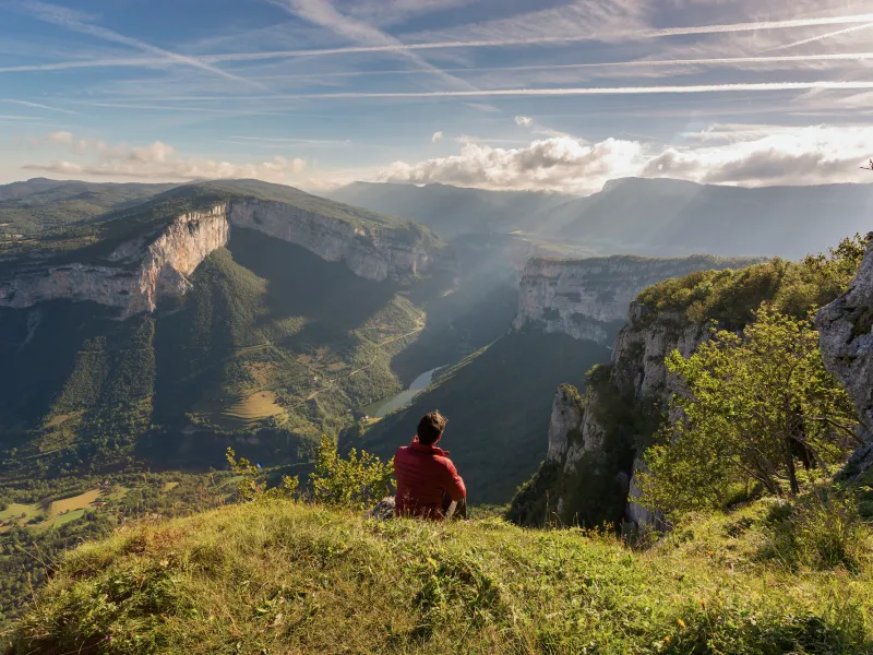 Panoramisch uitzicht op de kliffen van de Vercors