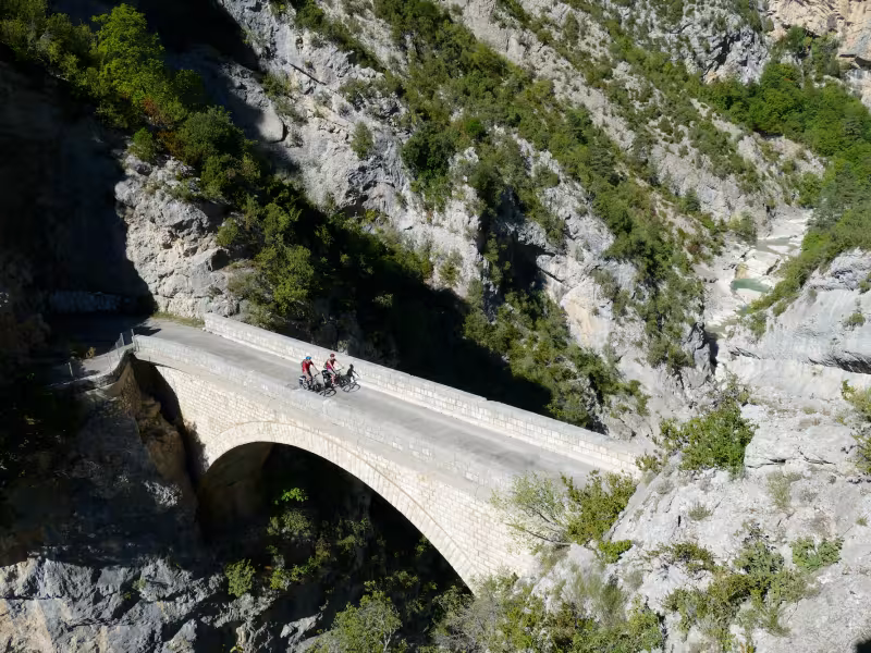 Brug over de Clue d'Aiglun