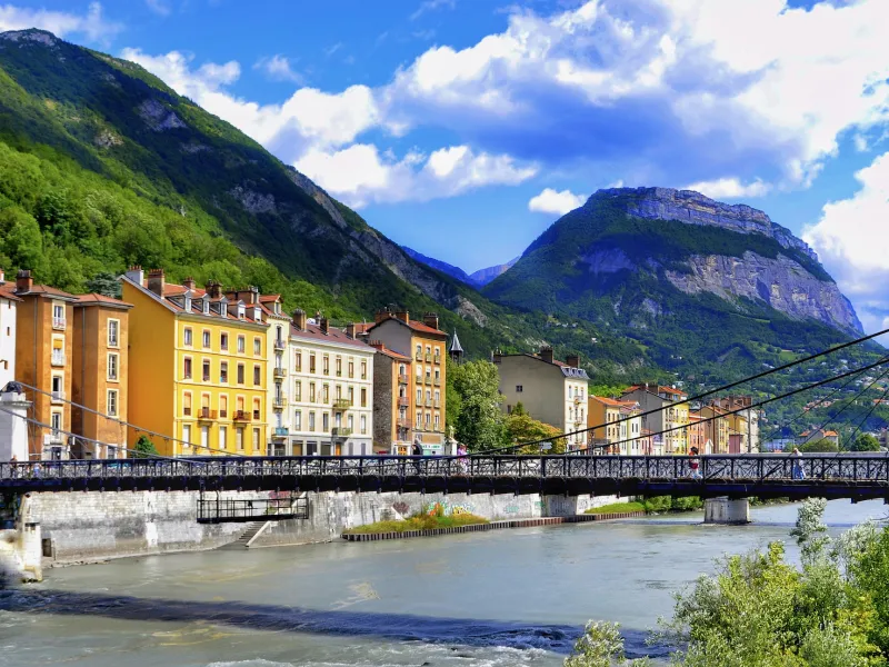 Quartier des Italiens langs de Isère in Grenoble