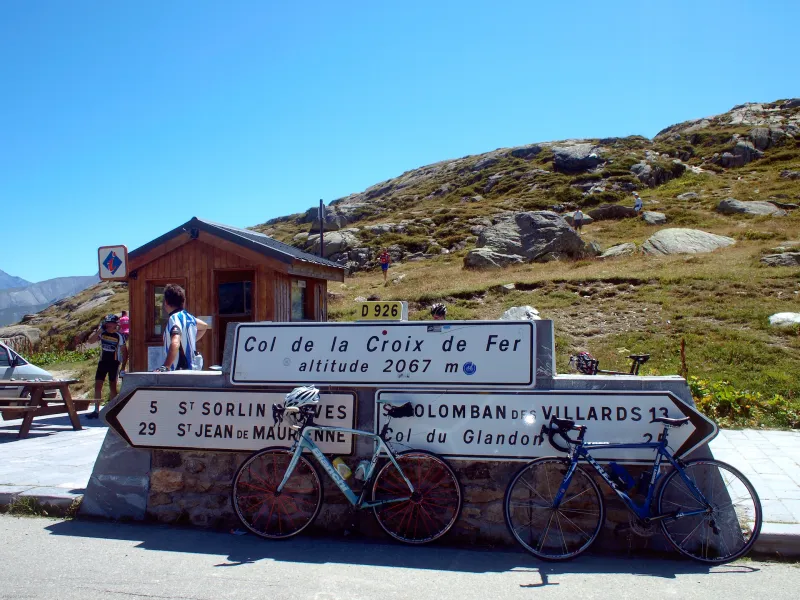 Top van de Croix de Fer pas