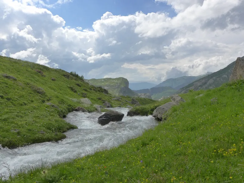 De bergstroom van Beaufortain