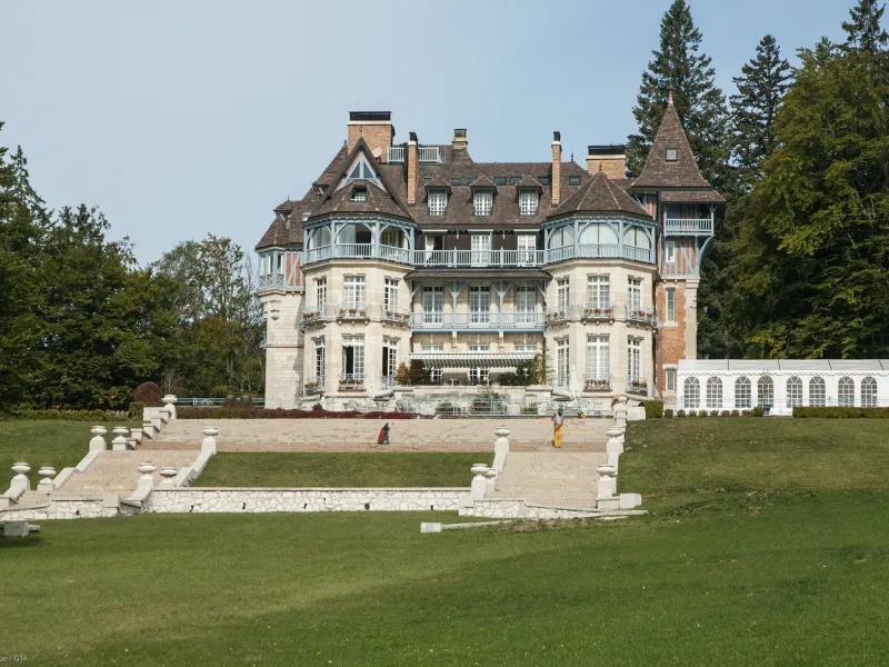 Chateau Des Avenieres boven Cruseilles