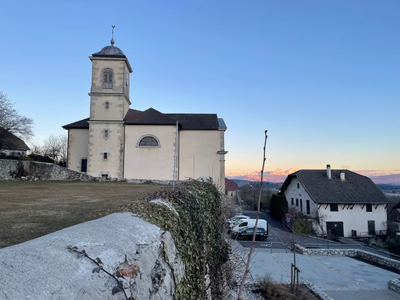 Kerk in het hart van de Albanais