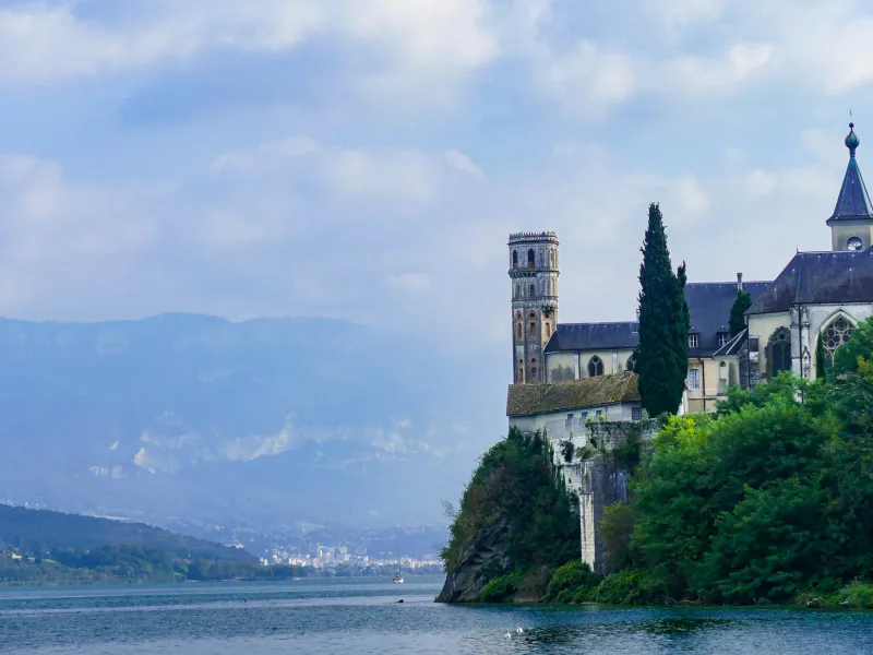 Abdij van Hautecombe - lac du bourget
