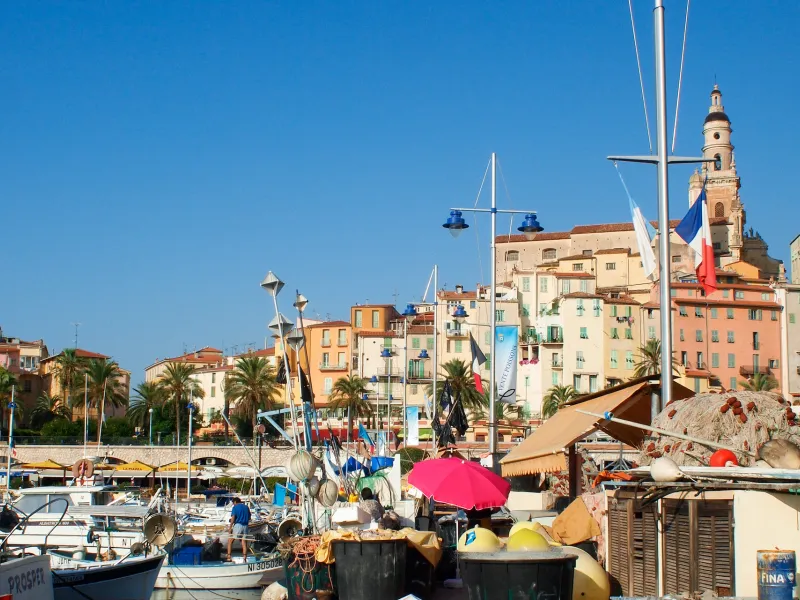 De haven van Menton