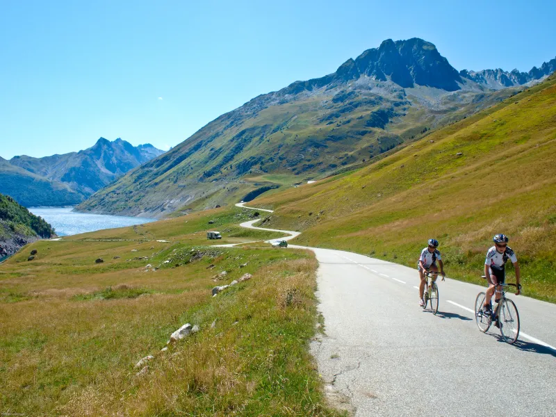 Op weg naar de zuidelijke hellingen van de Croix de Fer pas
