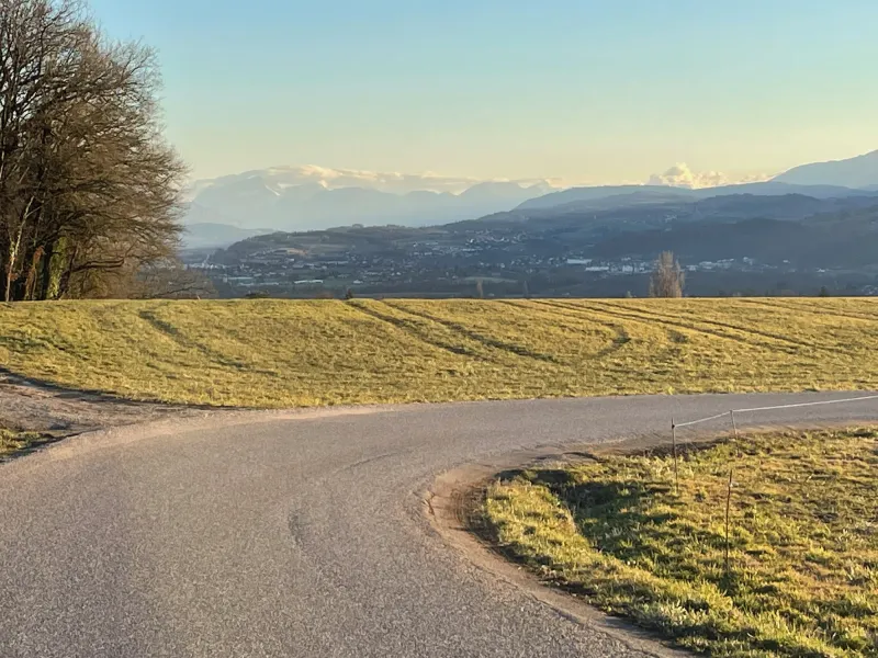 Uitzicht op de Alpen vanaf de Albannais