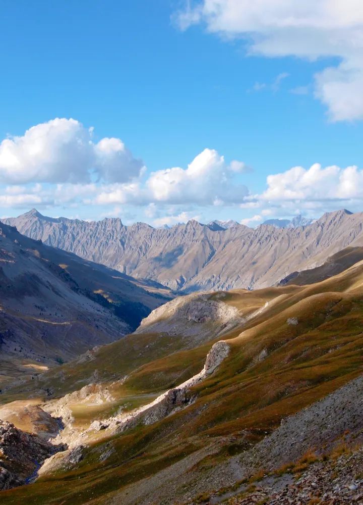 De toppen van het Mercantour Park vanaf de Col de la Bonette