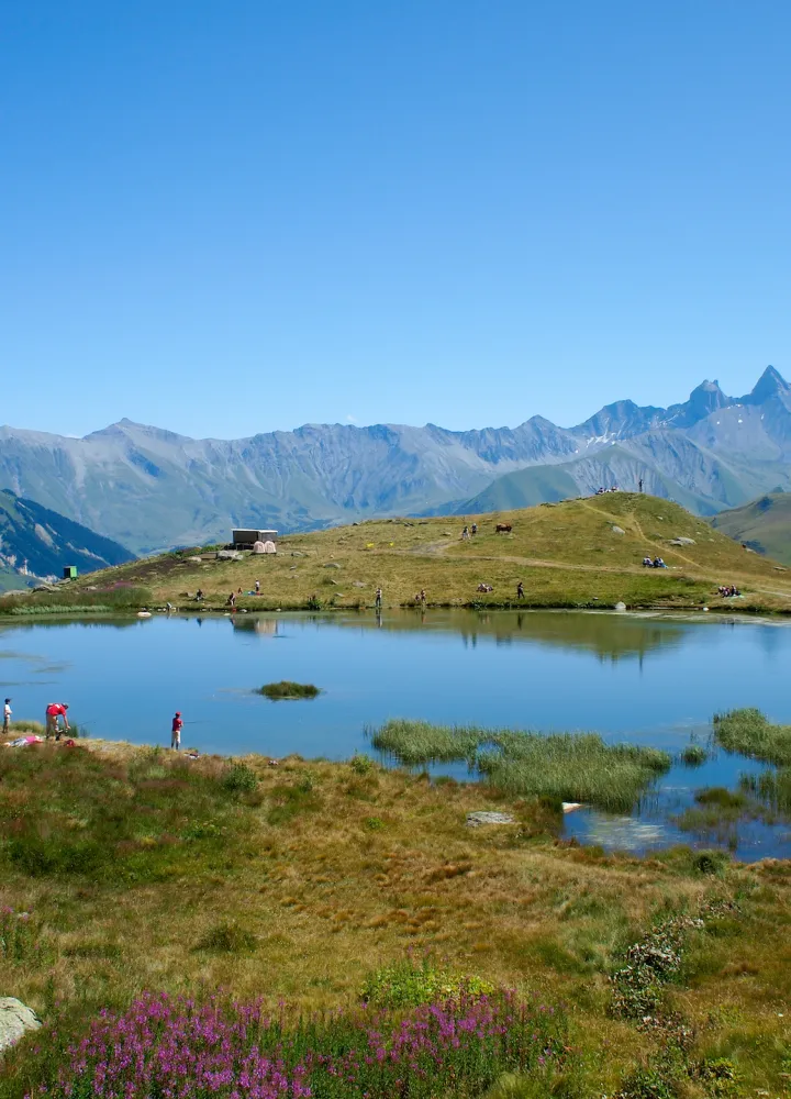 Meer van Guichard op de Croix de Fer pas