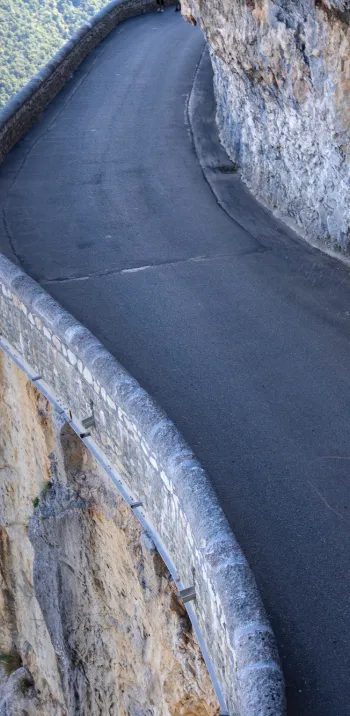 duizelingwekkend Combe Laval weg Lionel Pascale ADT Drome.jpeg