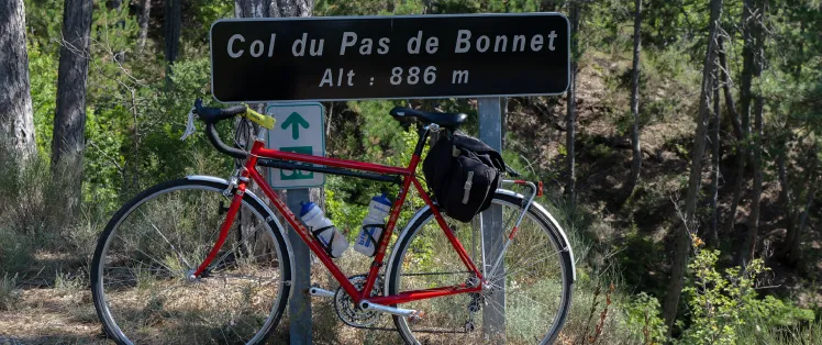 Pas de Bonnet.png