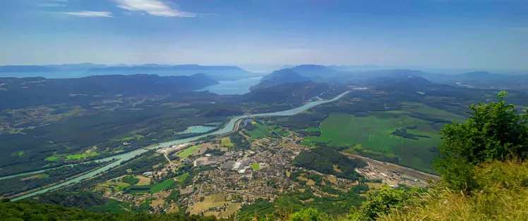 Panorama dans la montée du Grand-Colombier