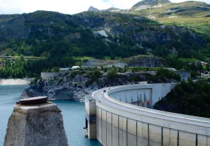 De Tigne-dam en het Lac du Chevril